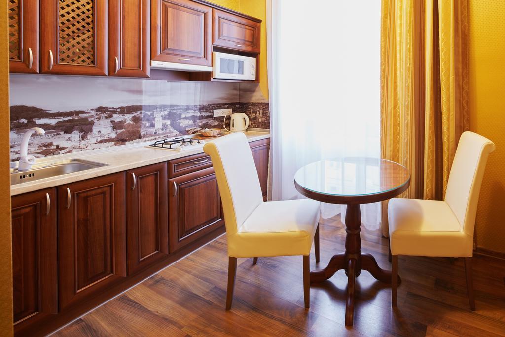 Lviv Apartments Phòng bức ảnh