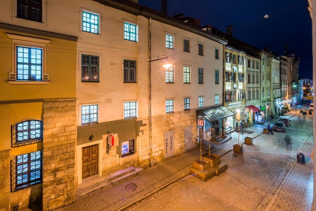 Lviv Apartments Ngoại thất bức ảnh